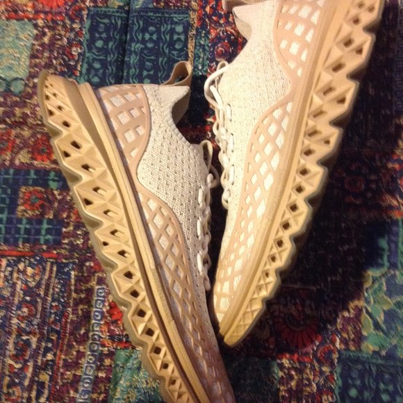 Cole Haan Men's 5 ZeroGrand WRK Beige(Tan) Stitchlite Sneakers-11.5M -New in Box - Picture 1 of 9
